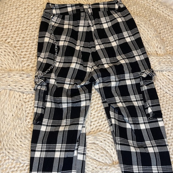 Pants - Picture 2 of 3
